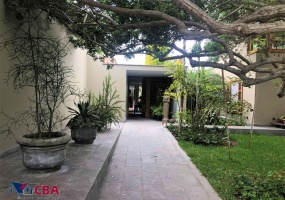 1 Alameda La Encantada, Miraflores, 7 Habitaciones Habitaciones,6 BathroomsBathrooms,Casa,Alquiler/Venta,Alameda La Encantada ,C-1020