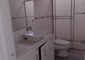 2xx, 5 Habitaciones Habitaciones,4 BathroomsBathrooms,Casa,Venta,C-1184